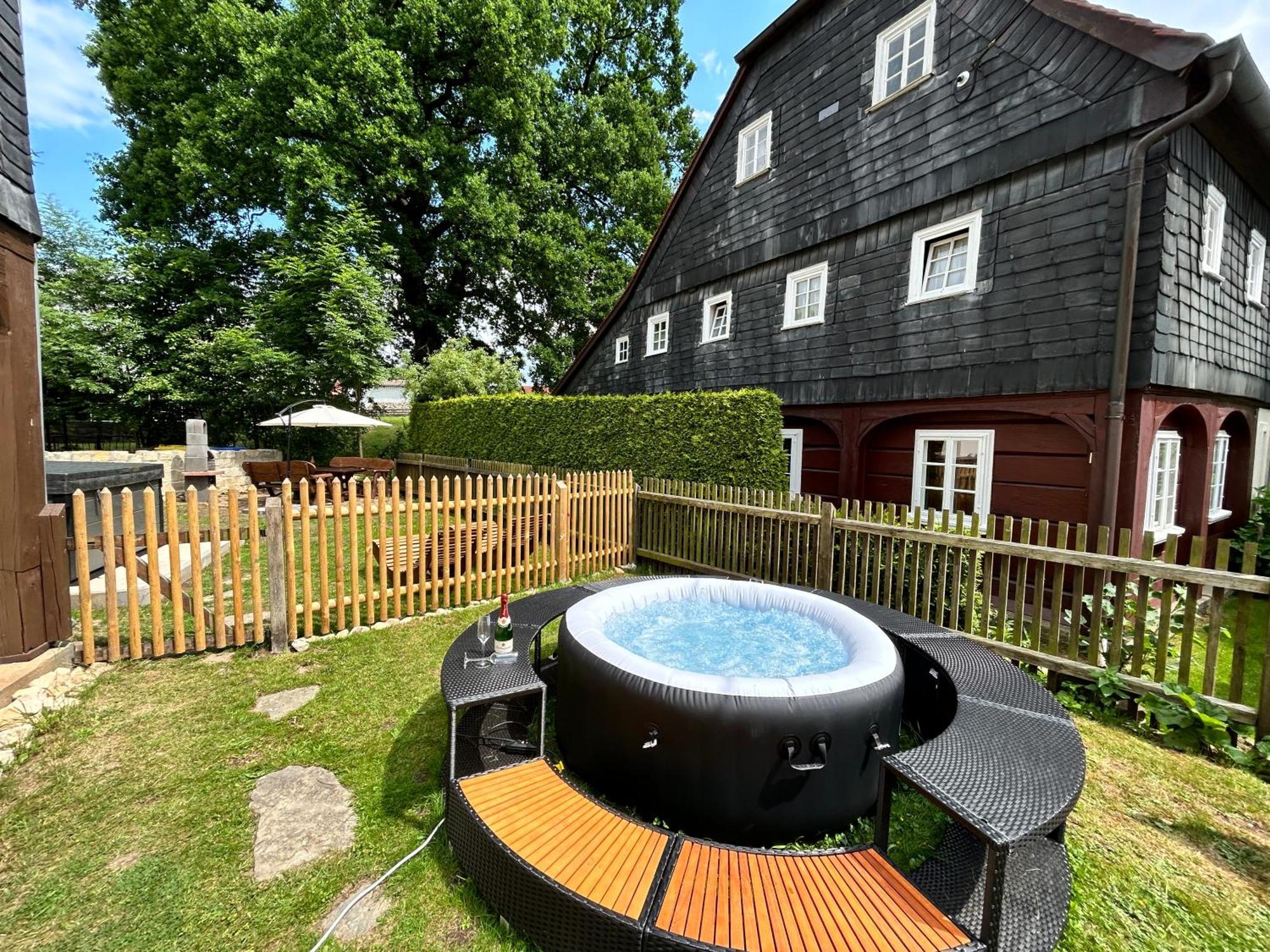 Fewo Frushi Mit Whirlpool, Infrarotsauna Großschönau 外观 照片